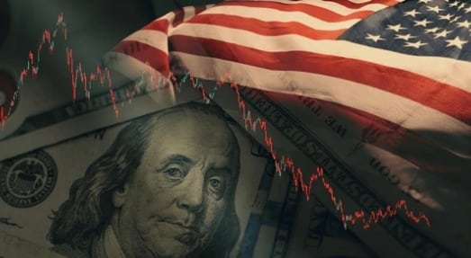Experts Predict 'Unprecedented' Economic Crash in 2024