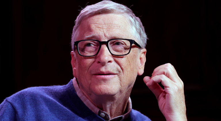 Bill Gates Preparing to Flee U.S. Amid Calls for Arrest and Epstein Client List Release